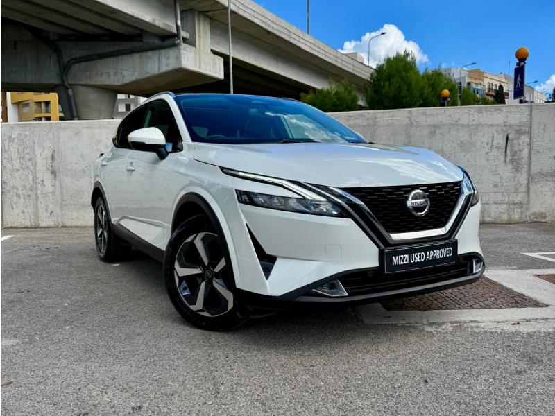 Nissan Qashqai N-Connecta - (MQZ158)